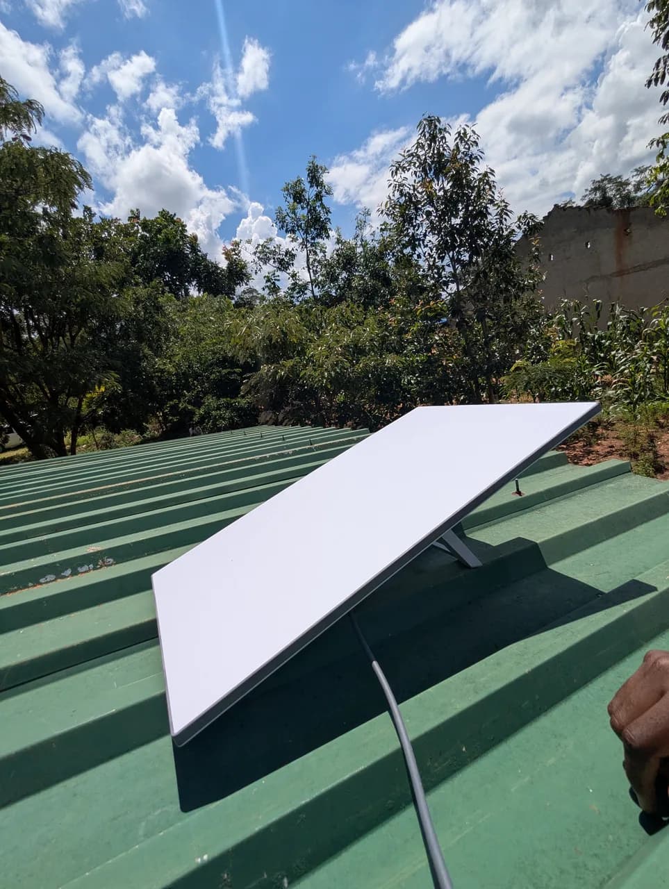 Remote Estate Mast & Point-to-Point Wireless Distribution